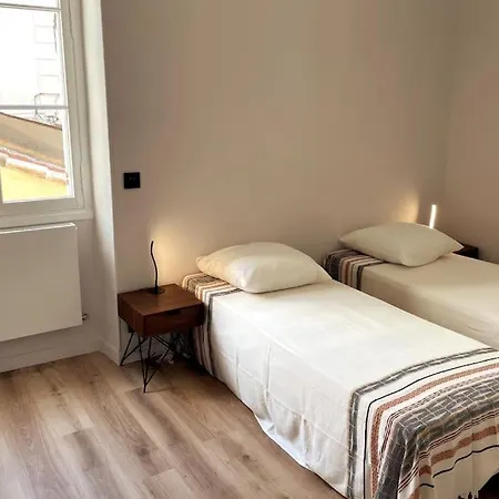 Augusta Palace - T3 **** 74m² - 150m Croisette Apartment